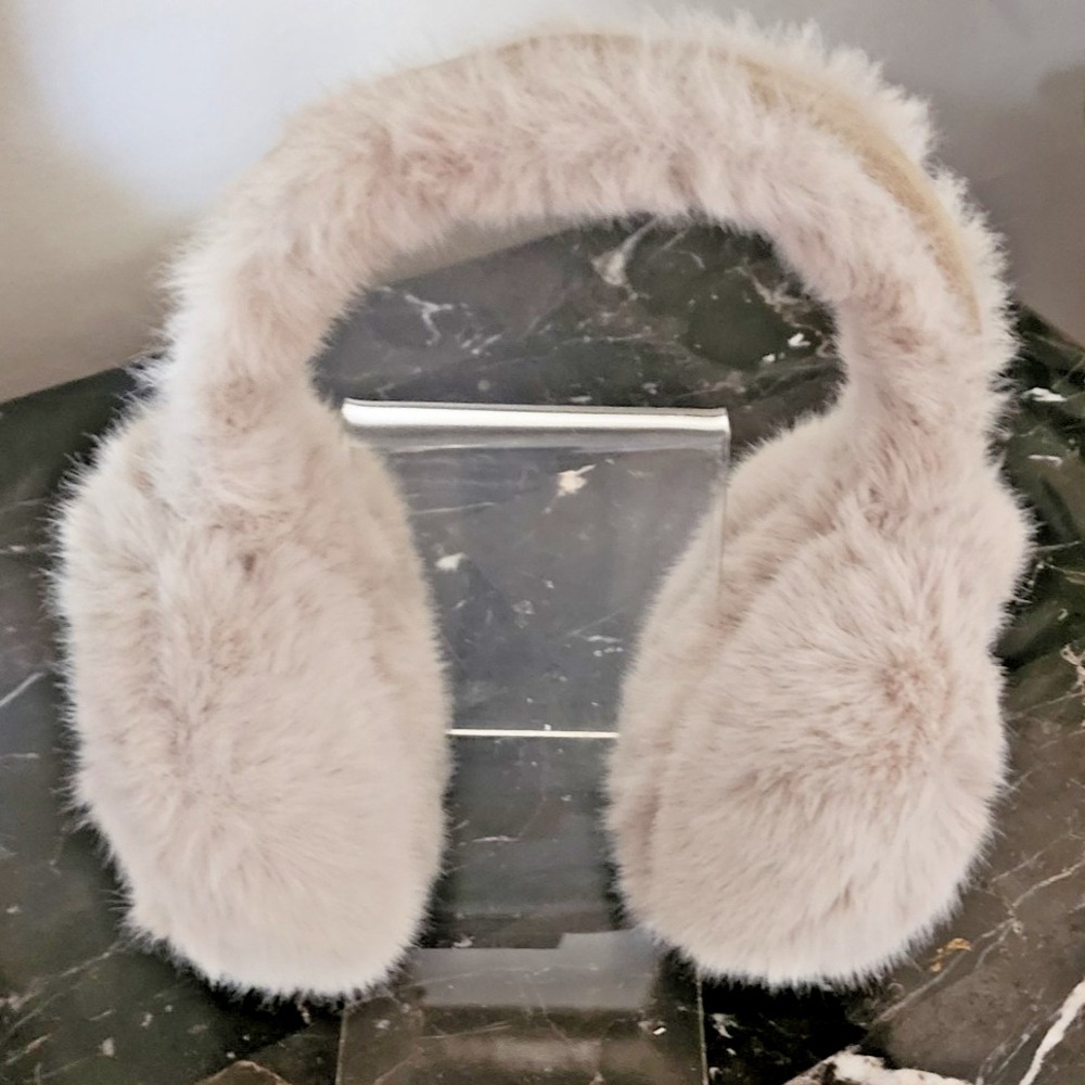 Women's Classic Faux Fur Earmuffs in Beige with Headband Foldable Winter Warmers
